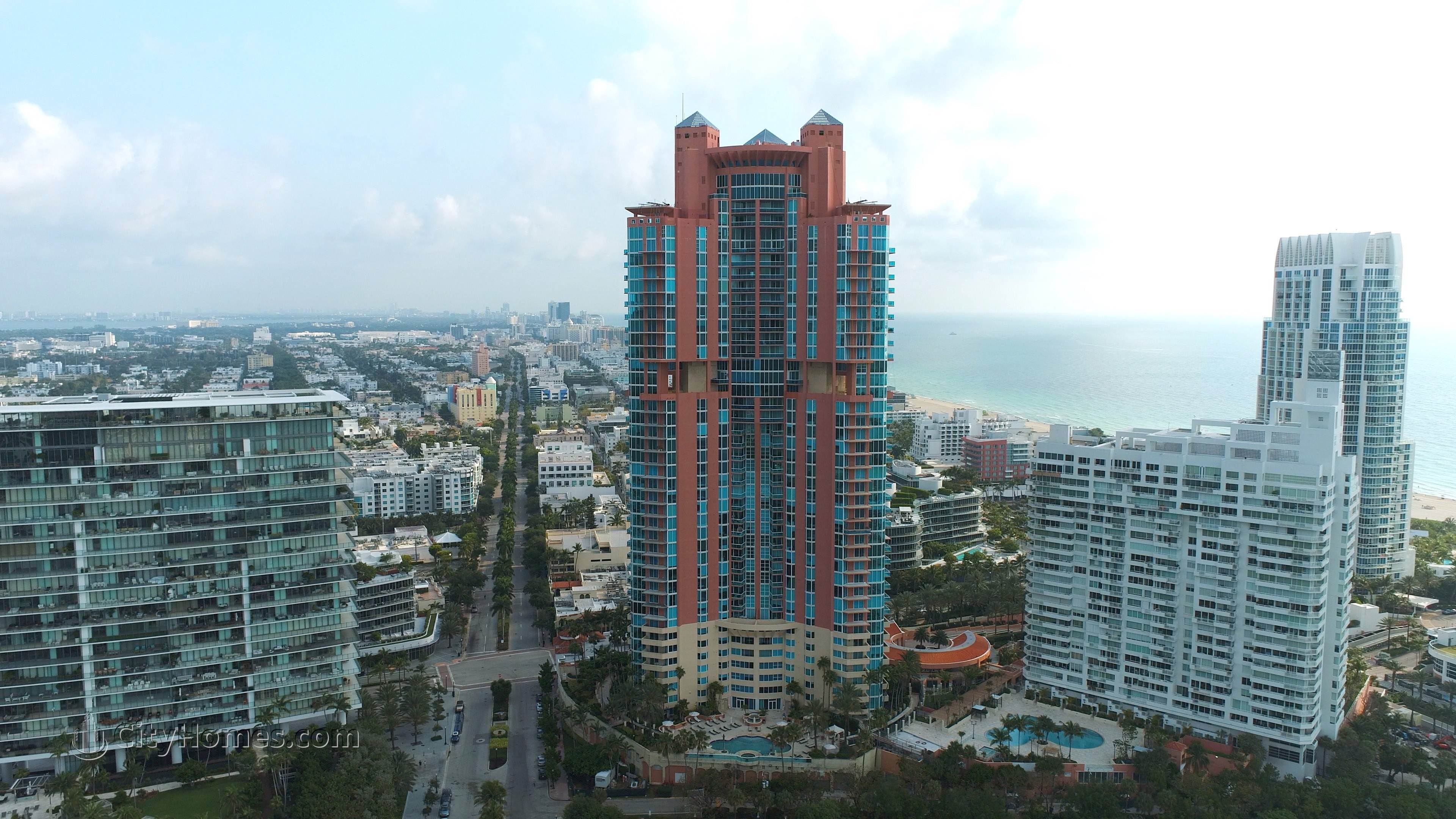 PORTOFINO TOWER gebouw op 300 S Pointe Drive, Miami Beach, FL 33139