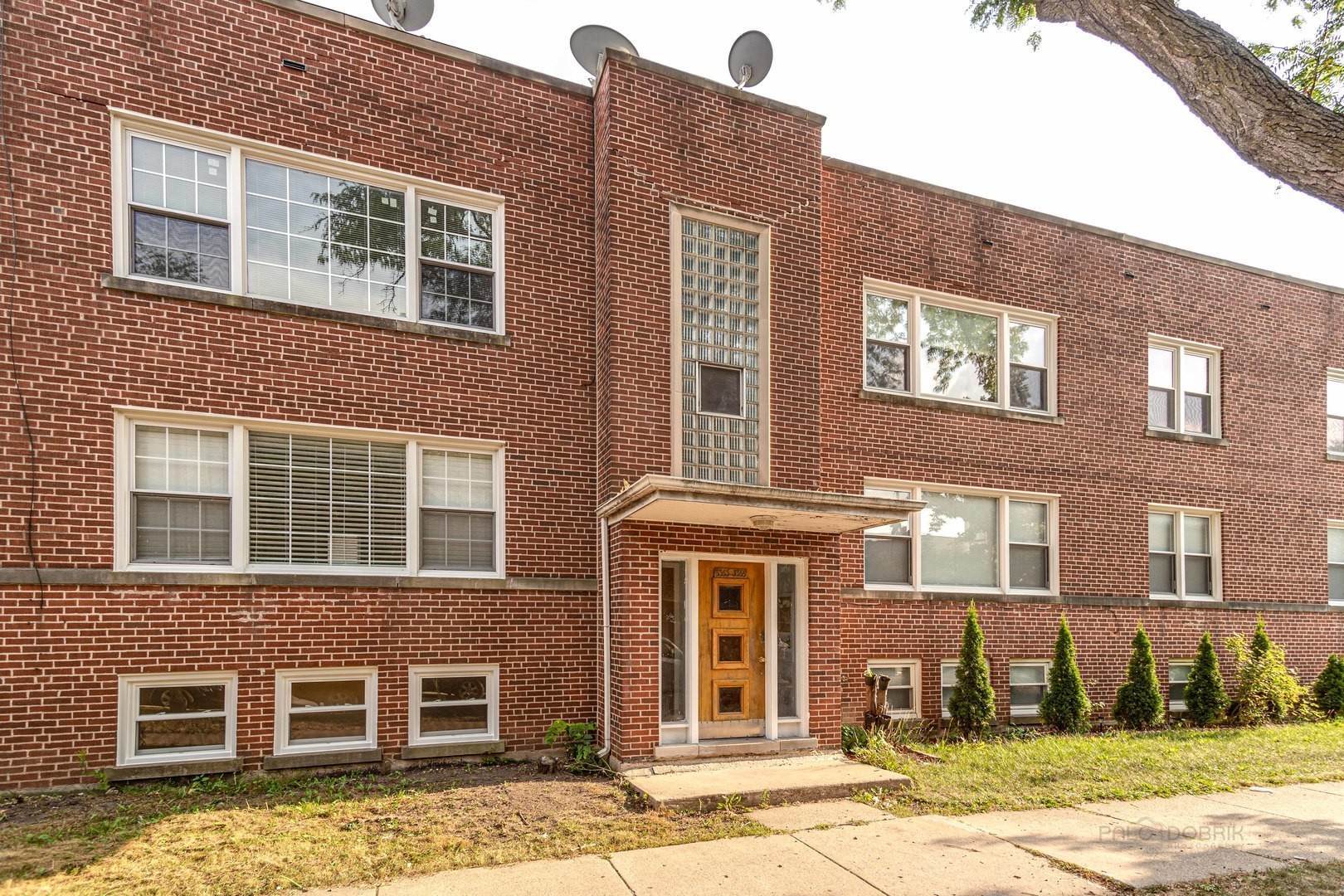 Single Family for Sale at Hollywood Park, Chicago, IL 60659