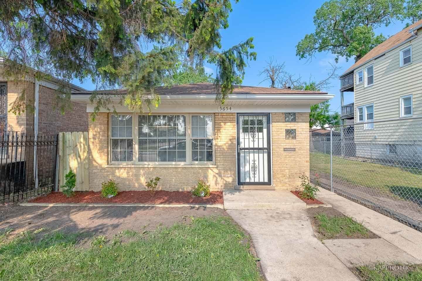 Single Family for Sale at Englewood, Chicago, IL 60609