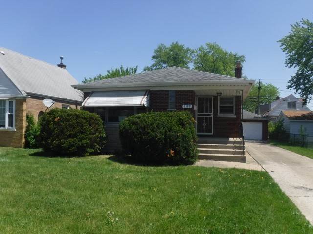 Single Family for Sale at Calumet City, IL 60409