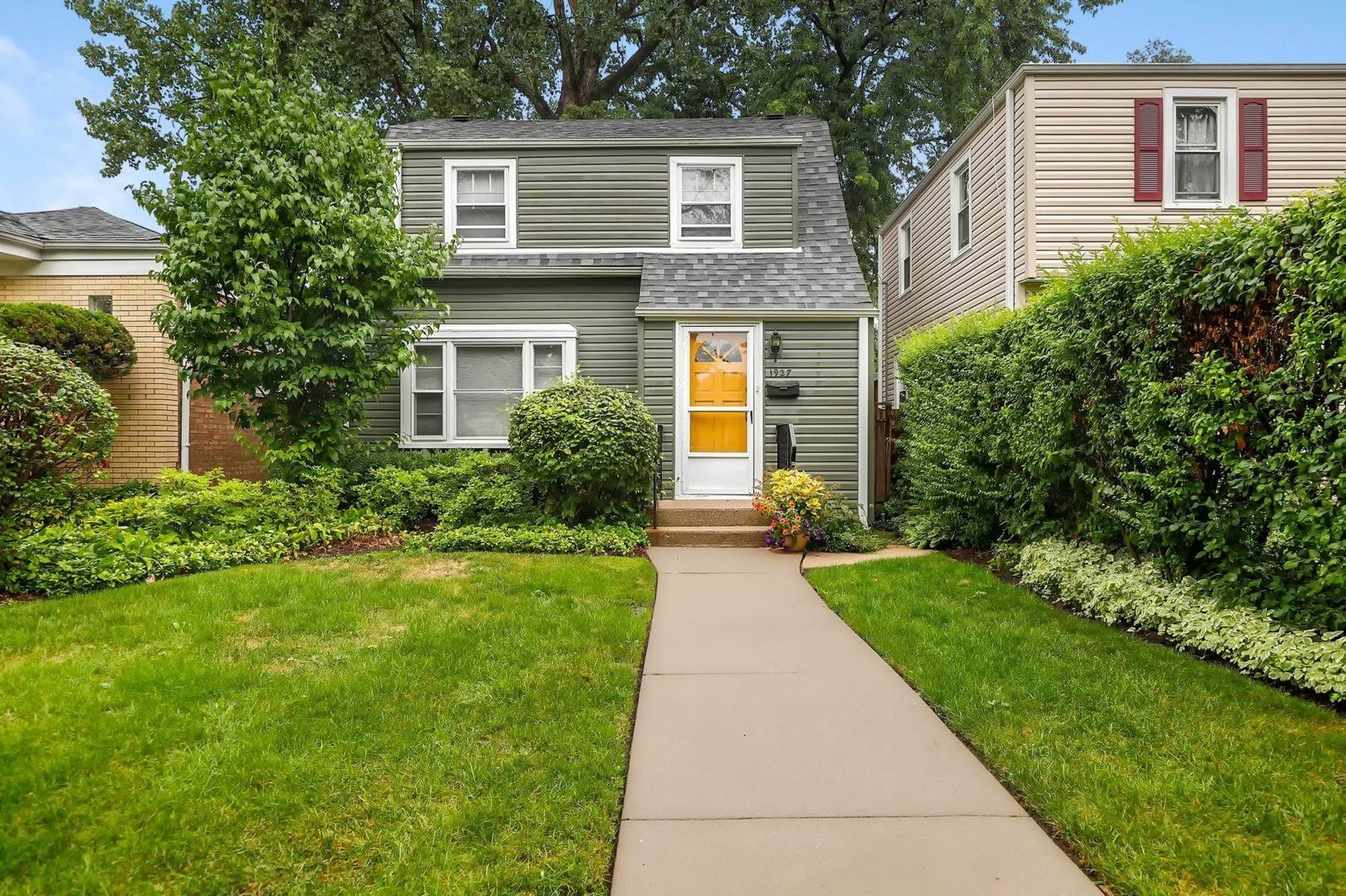 Single Family for Sale at Evanston, IL 60202