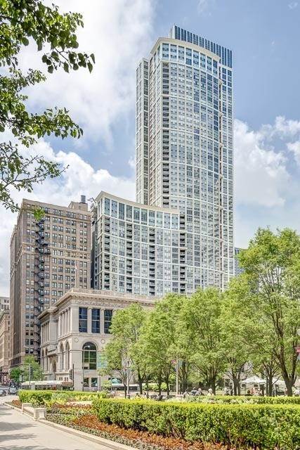 Single Family for Sale at The Loop, Chicago, IL 60602