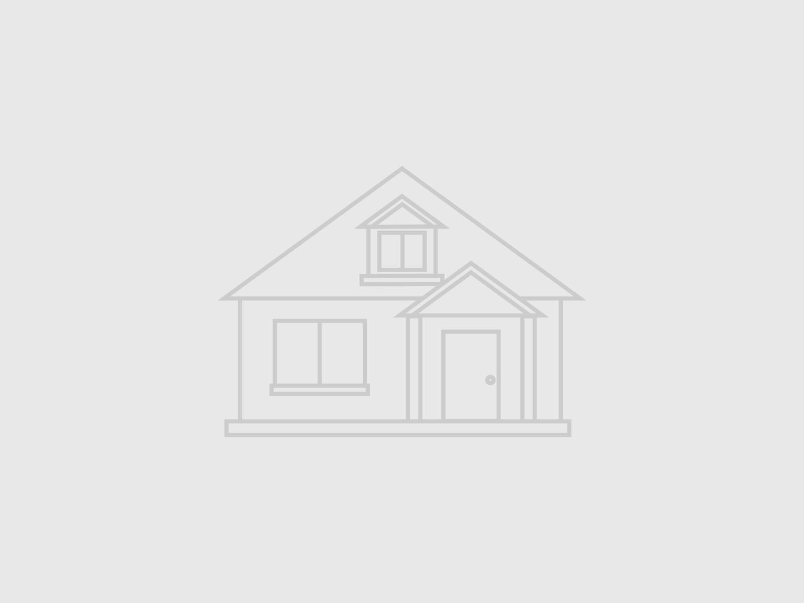 Duplex Homes for Sale at Volo, IL 60073