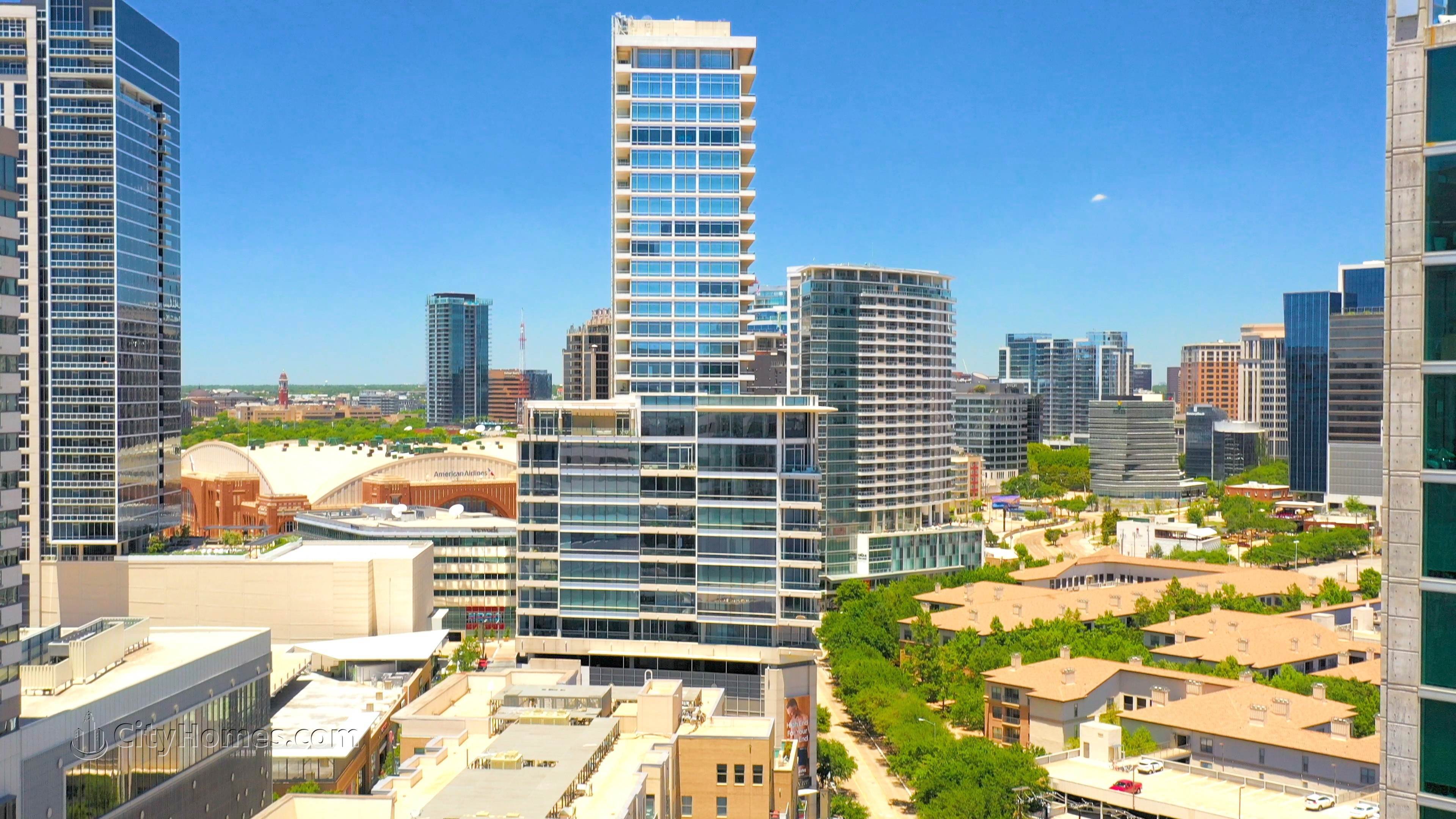 2. W Residences Dallas building at 2408 And 2430 Victory Park Ln, Victory Park, Dallas, TX 75219