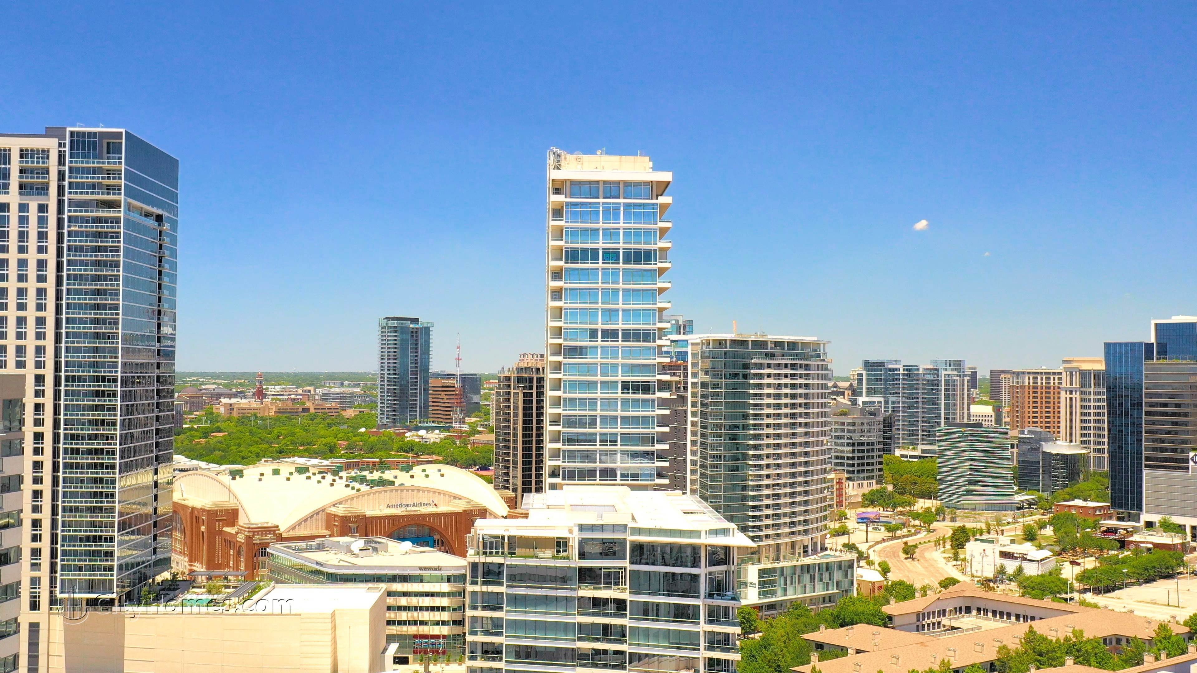3. W Residences Dallas building at 2408 And 2430 Victory Park Ln, Victory Park, Dallas, TX 75219