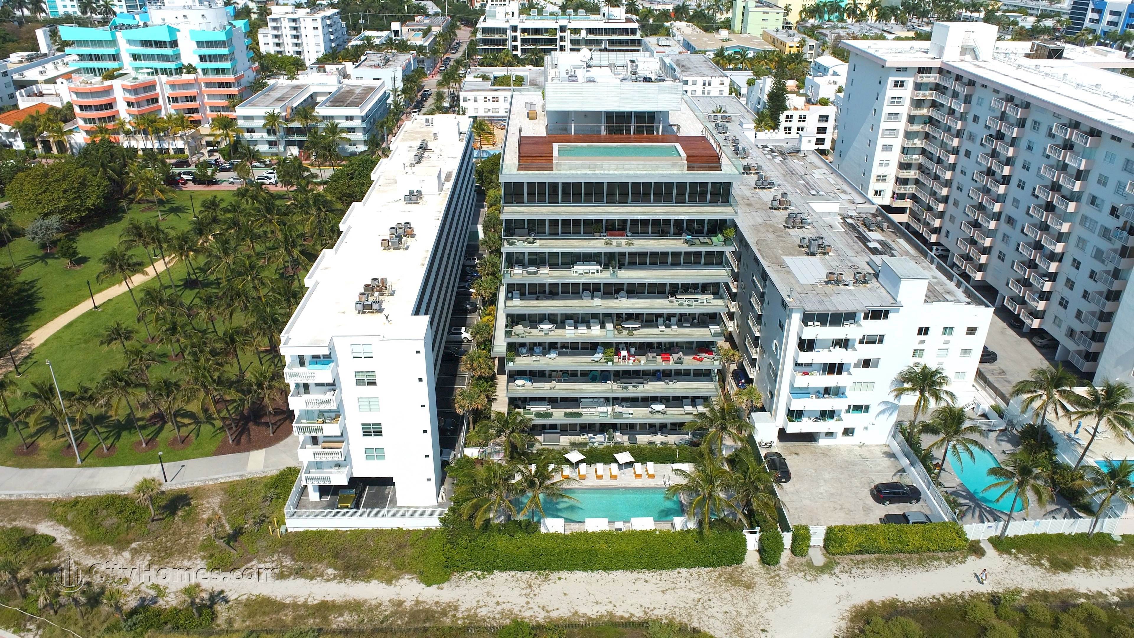 建於 321 Ocean Drive, South of Fifth, Miami Beach, FL 33139
