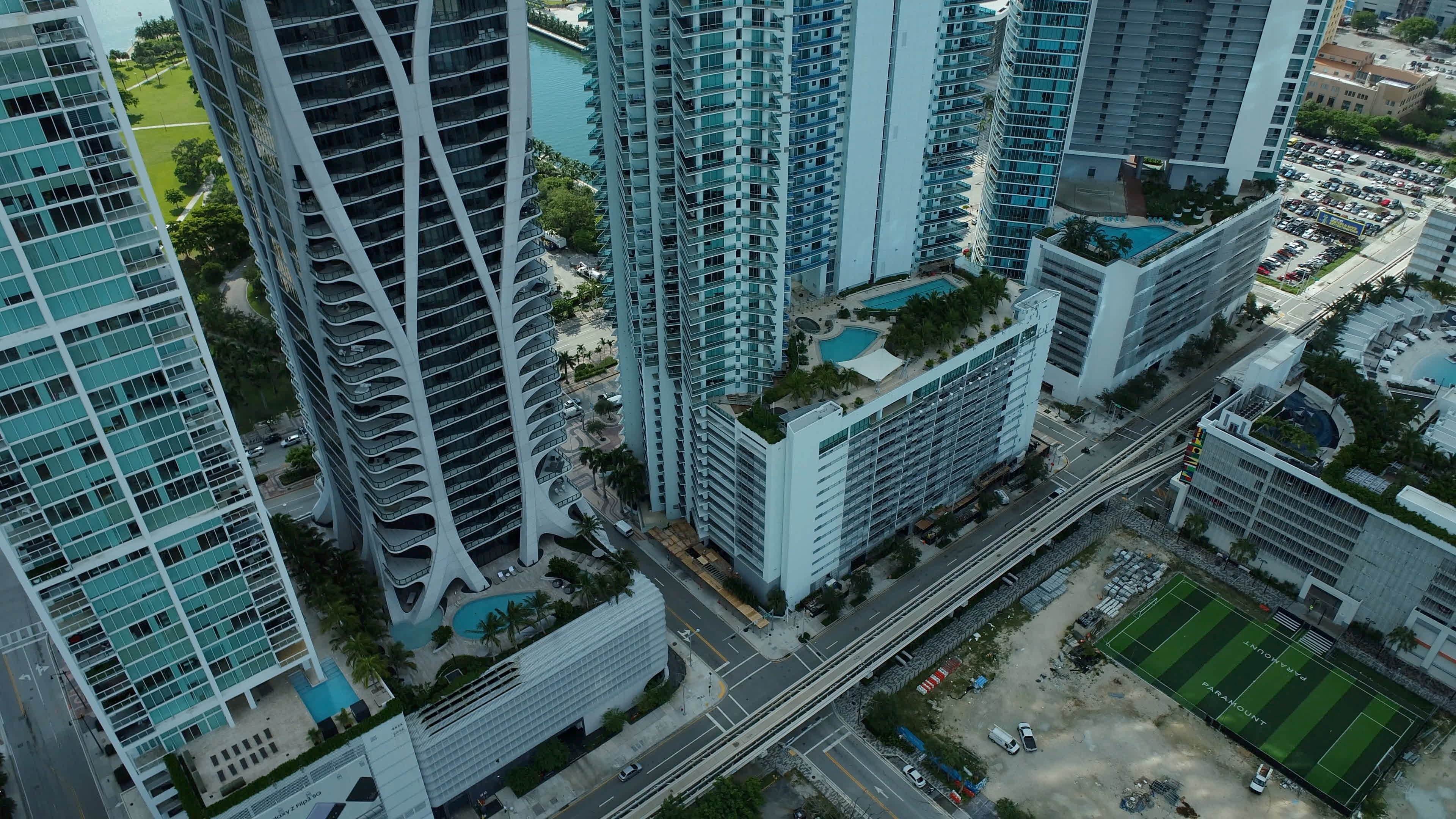 2. 900 Biscayne Bay Gebäude bei 900 Biscayne Boulevard, Miami, FL 33132
