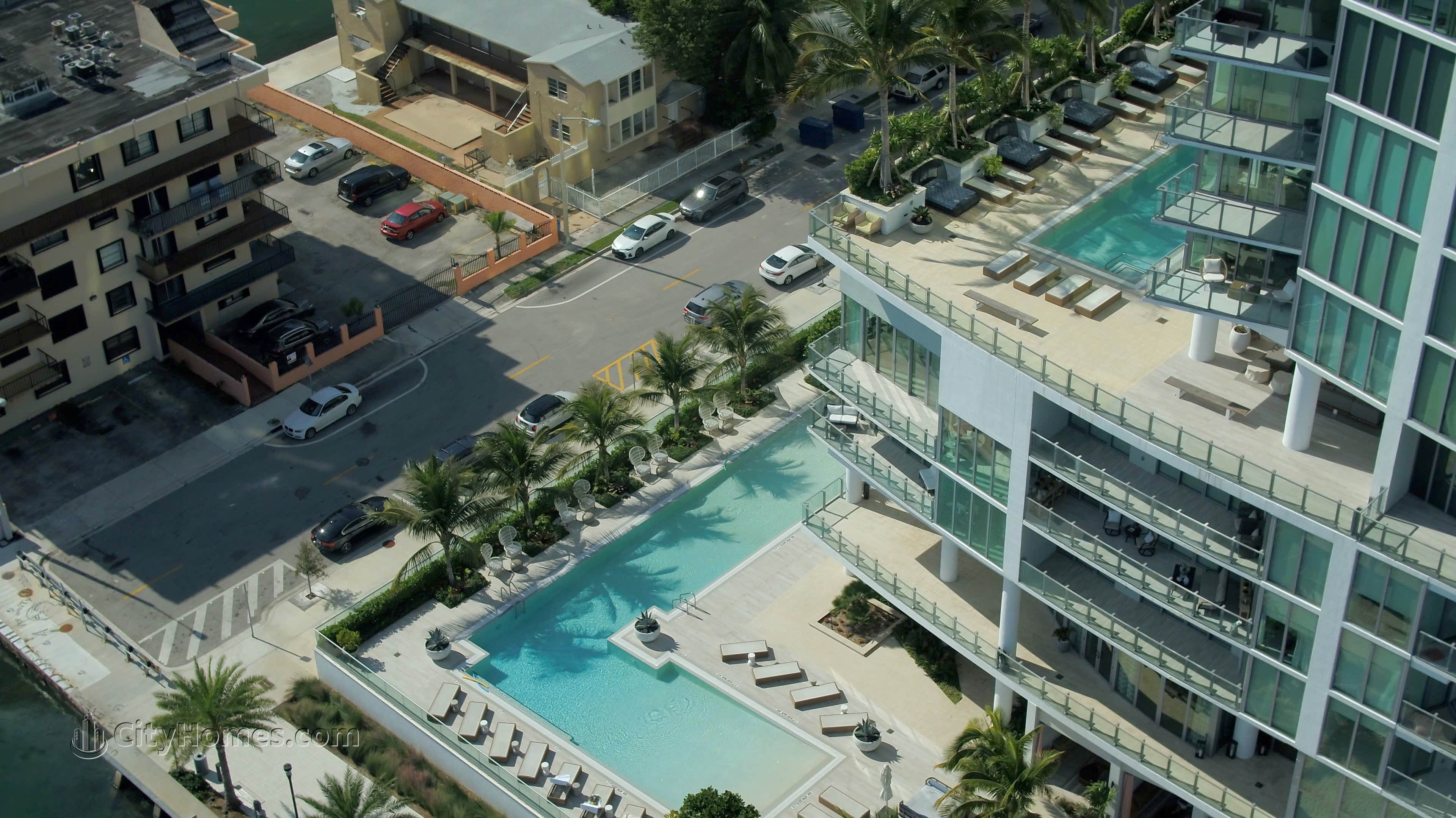 6. Biscayne Beach xây dựng tại 2900 NE 7th Avenue, Edgewater, Miami, FL 33137