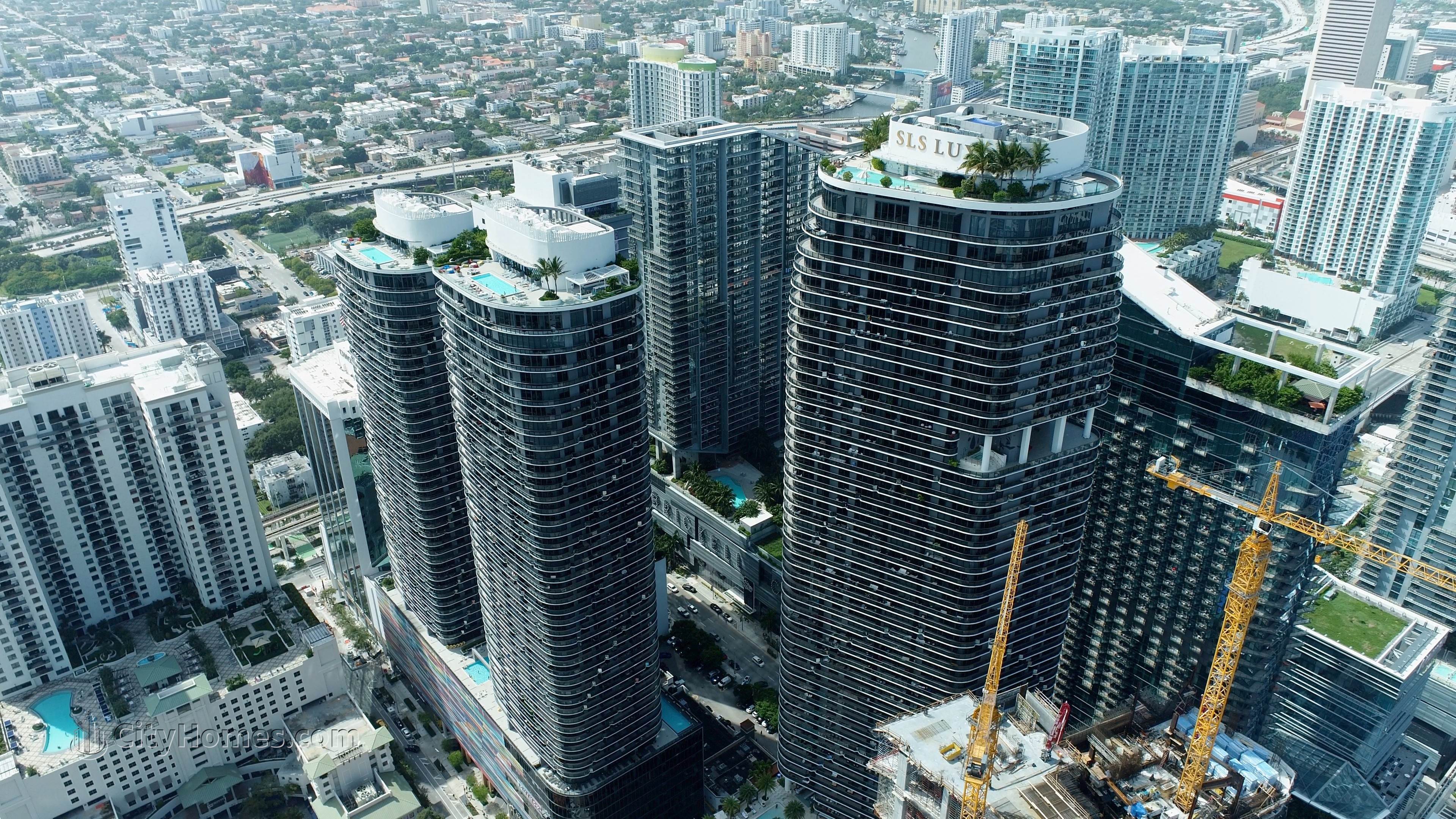 2. Brickell Heights - East Tower xây dựng tại 45 SW 9th Street, Brickell, Miami, FL 33130