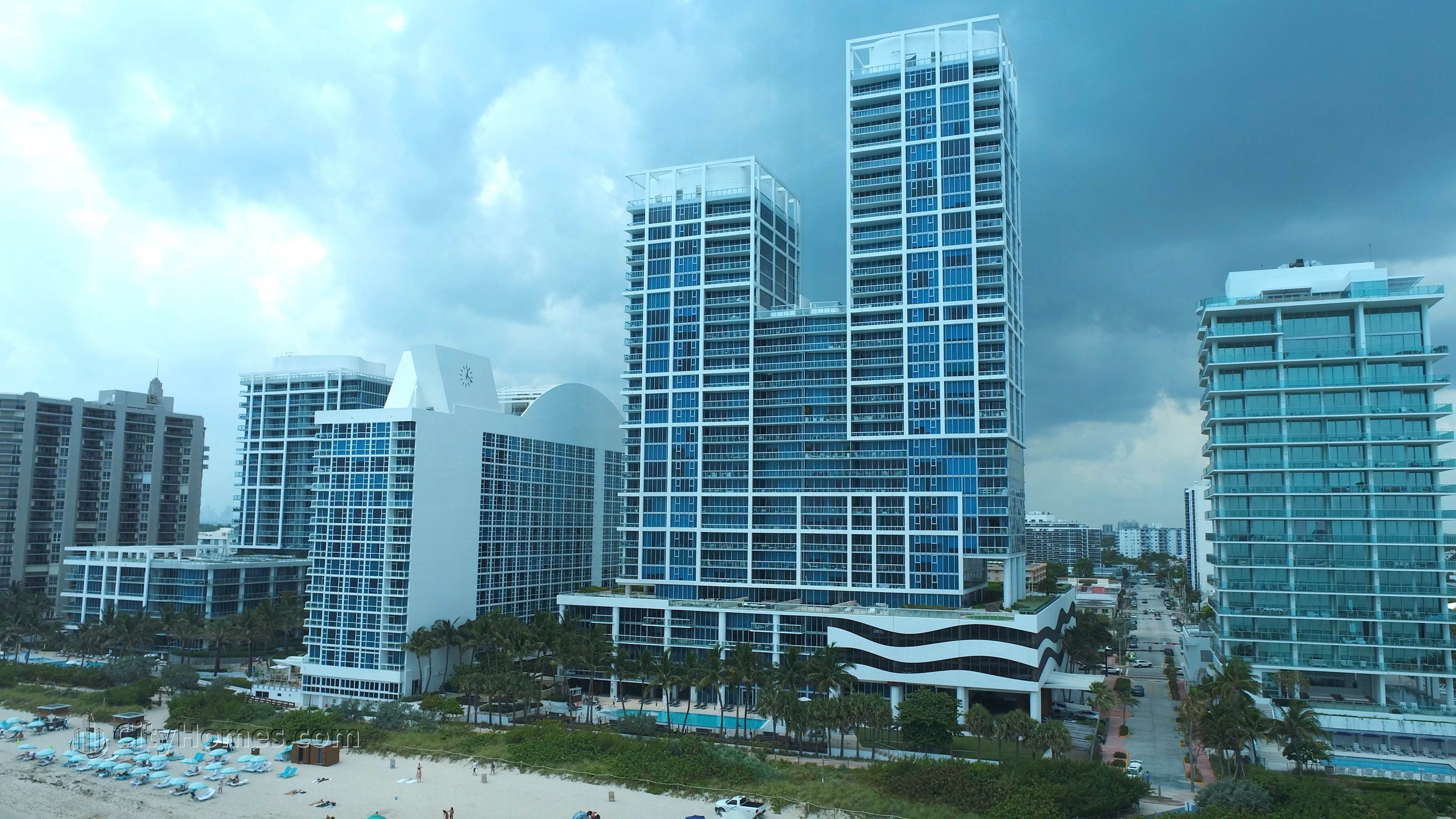 3. CARILLON HOTEL AND RESIDENCES NORTH TOWER建於 6899 Collins Avenue, Atlantic Heights, Miami Beach, FL 33141