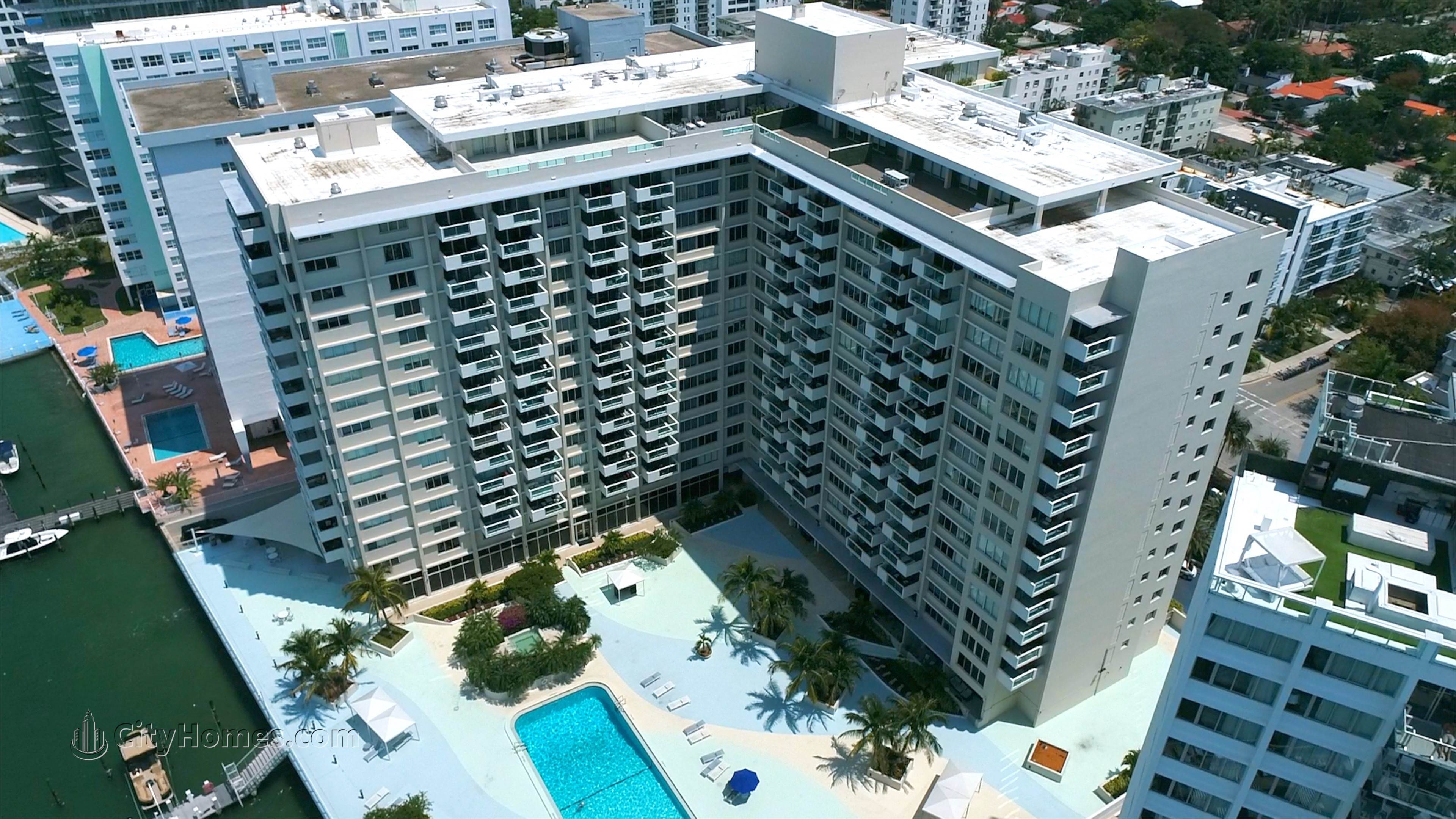 2. MIRADOR NORTH xây dựng tại 1200 West Avenue, West Avenue, Miami Beach, FL 33139