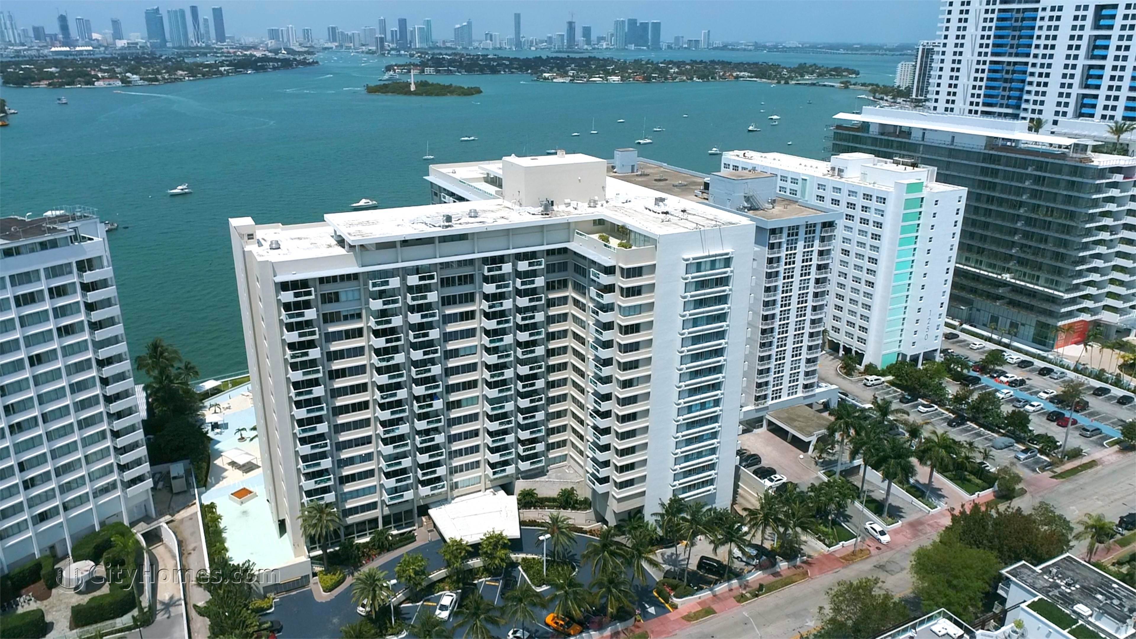 3. MIRADOR NORTH xây dựng tại 1200 West Avenue, West Avenue, Miami Beach, FL 33139