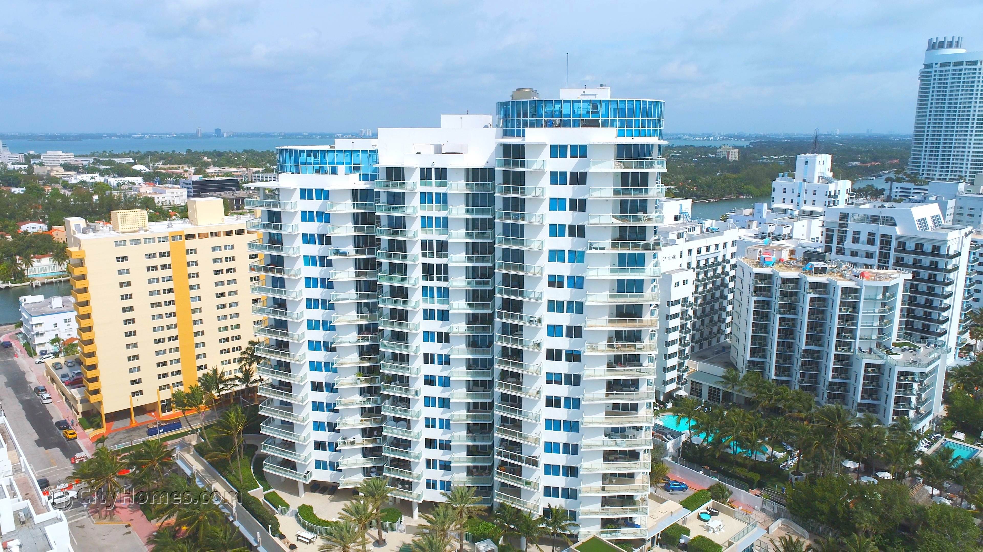 4. MOSAIC  edificio en 3801 Collins Avenue, Miami Beach, FL 33140