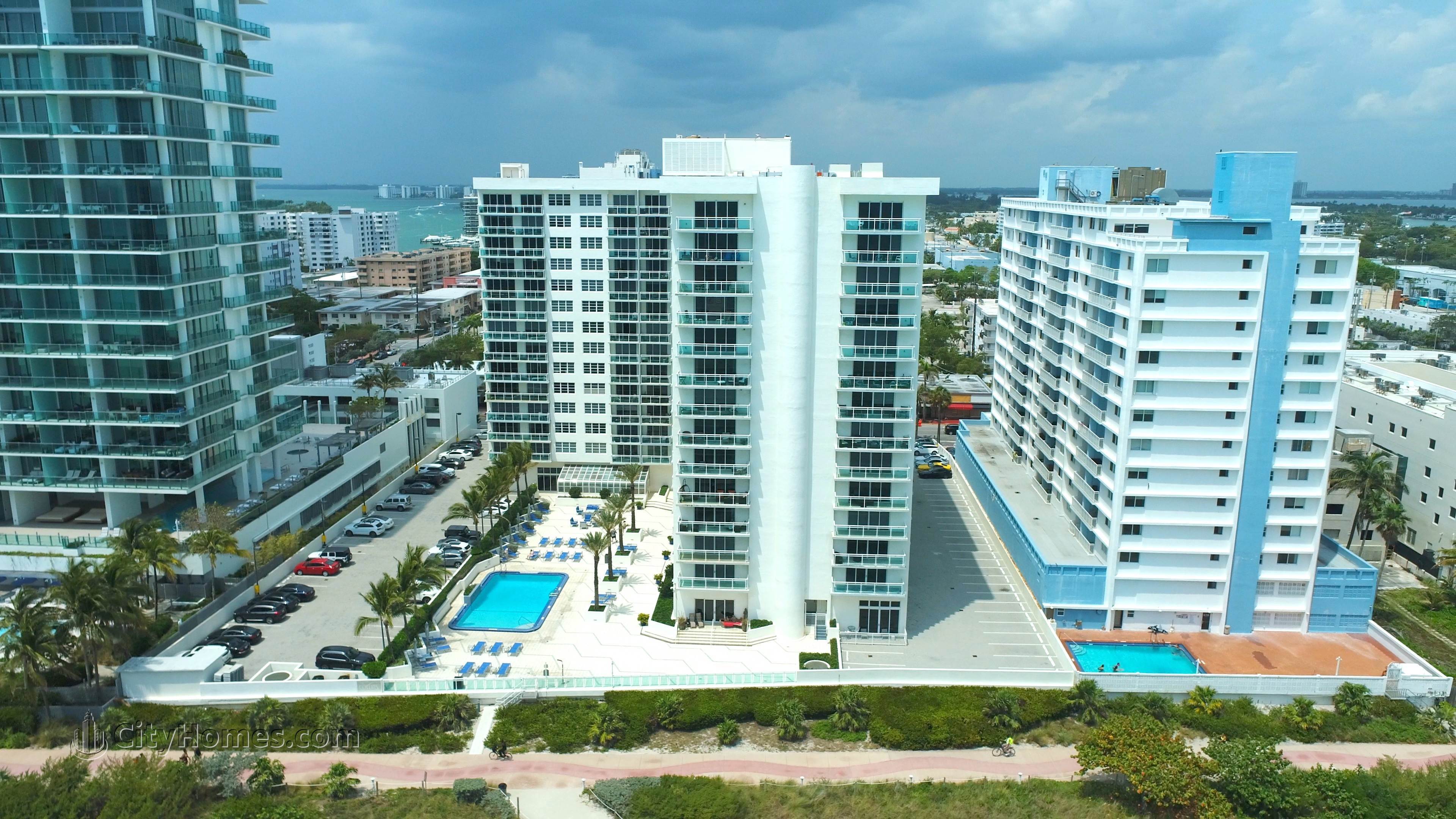 2. THE COLLINS xây dựng tại 6917 Collins Avenue, Atlantic Heights, Miami Beach, FL 33141