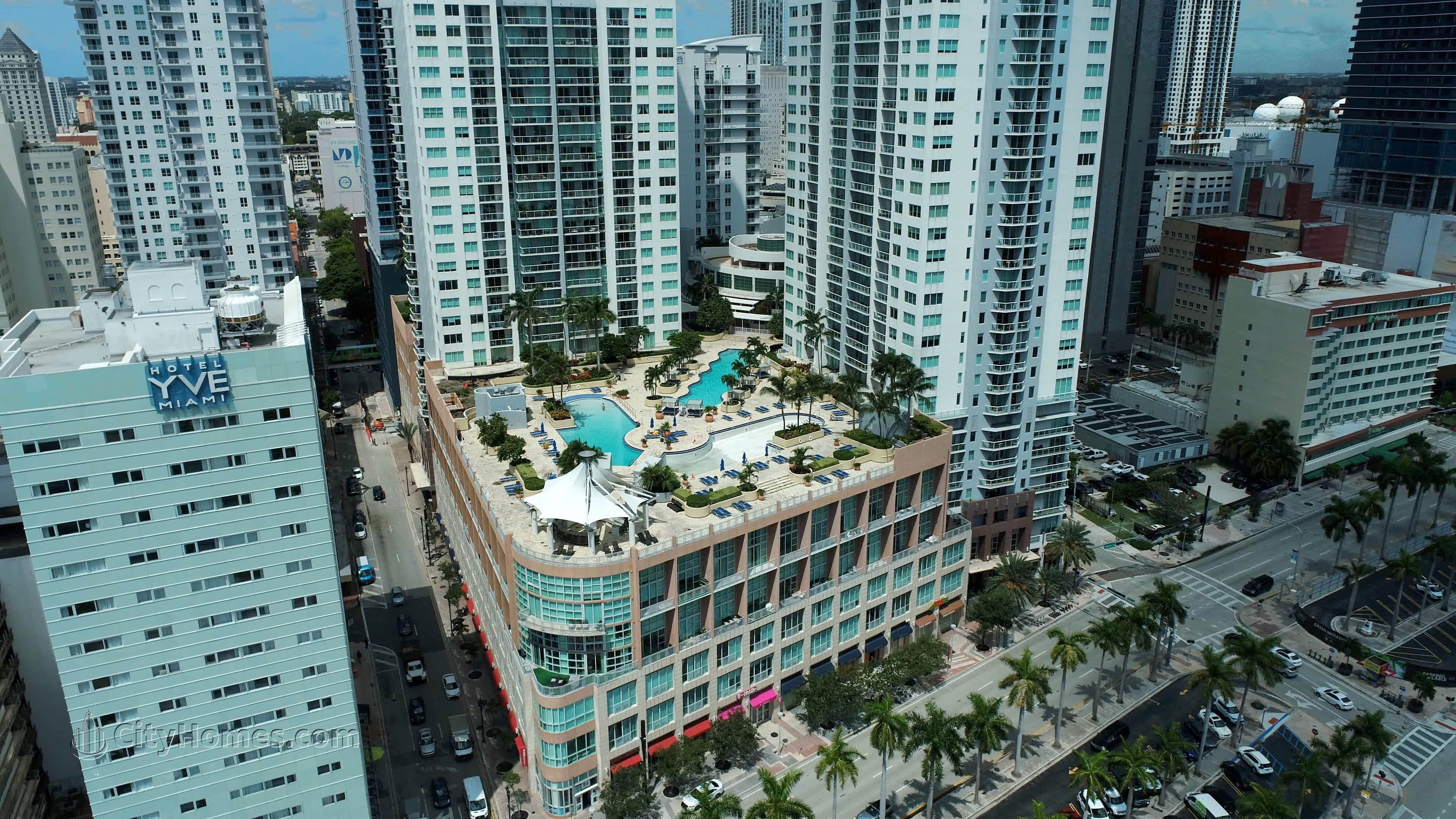 3. Vizcayne North建于 244 Biscayne Blvd, Downtown Miami, 迈阿密, FL 33132