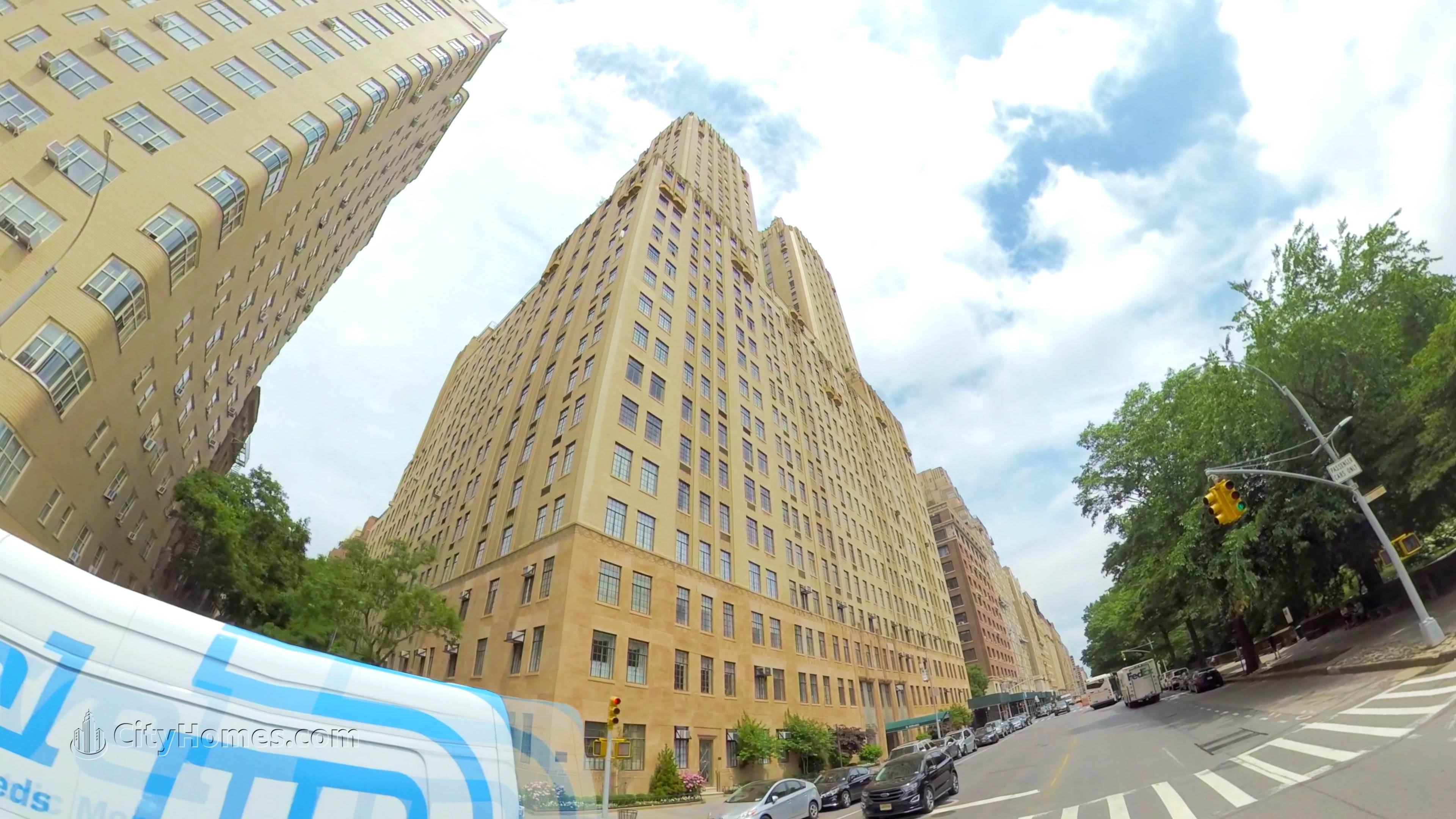 3. El Dorado xây dựng tại 300 Central Park West, Upper West Side, Manhattan, NY 10024