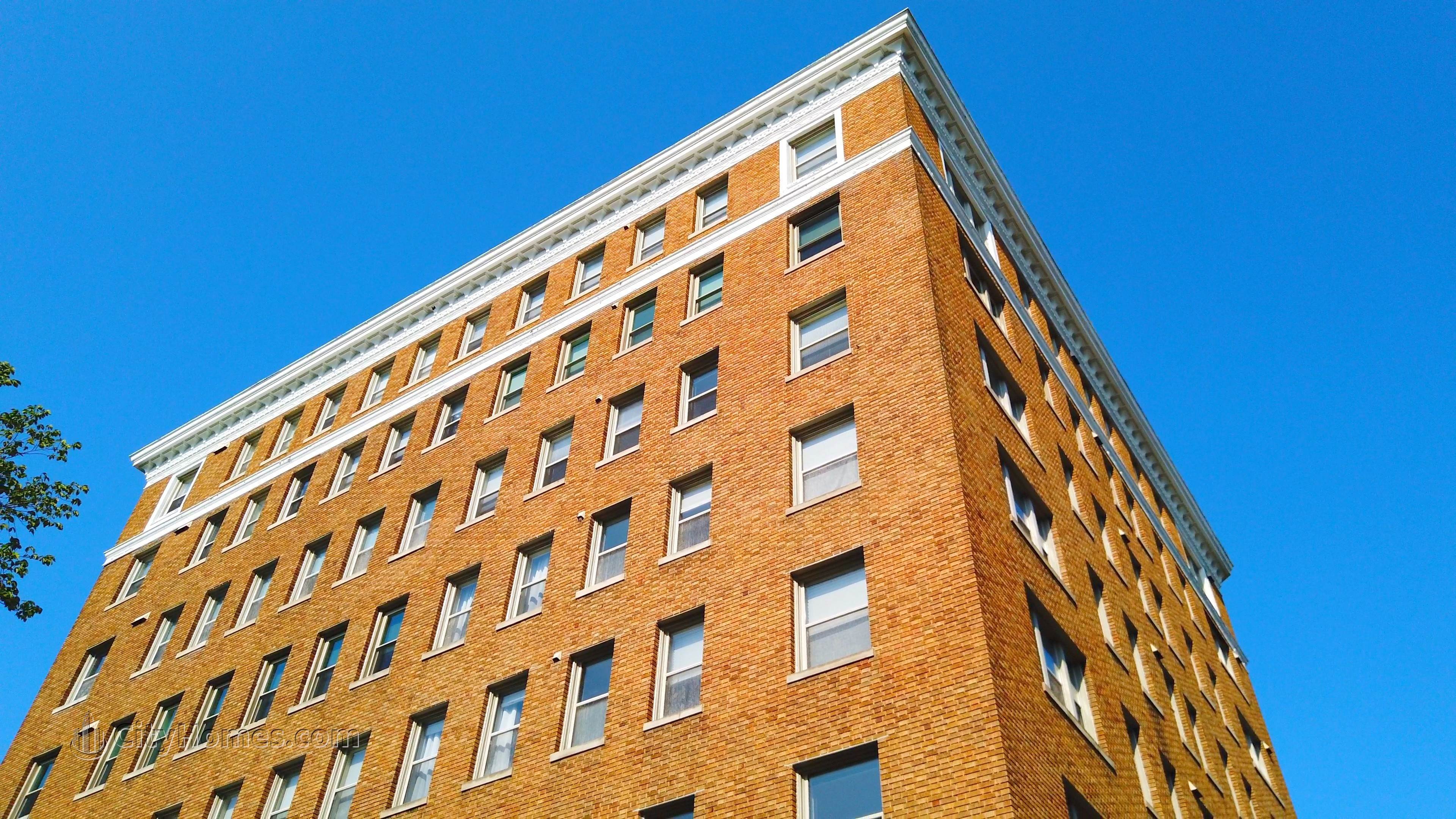 5. Williamsburg Condos building at 1621 T St NW, Dupont Circle, Washington, DC 20009
