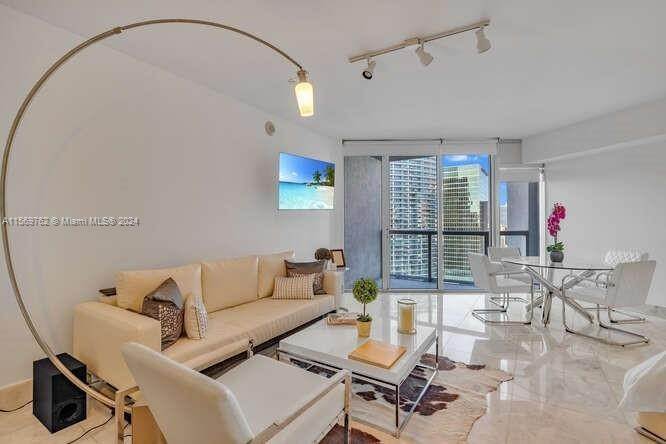 Condominium om Brickell, Miami, FL 33131