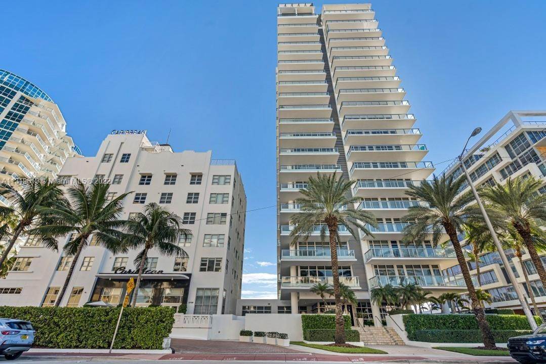 Condominio per Vendita alle ore Mid Beach, Miami Beach, FL 33140