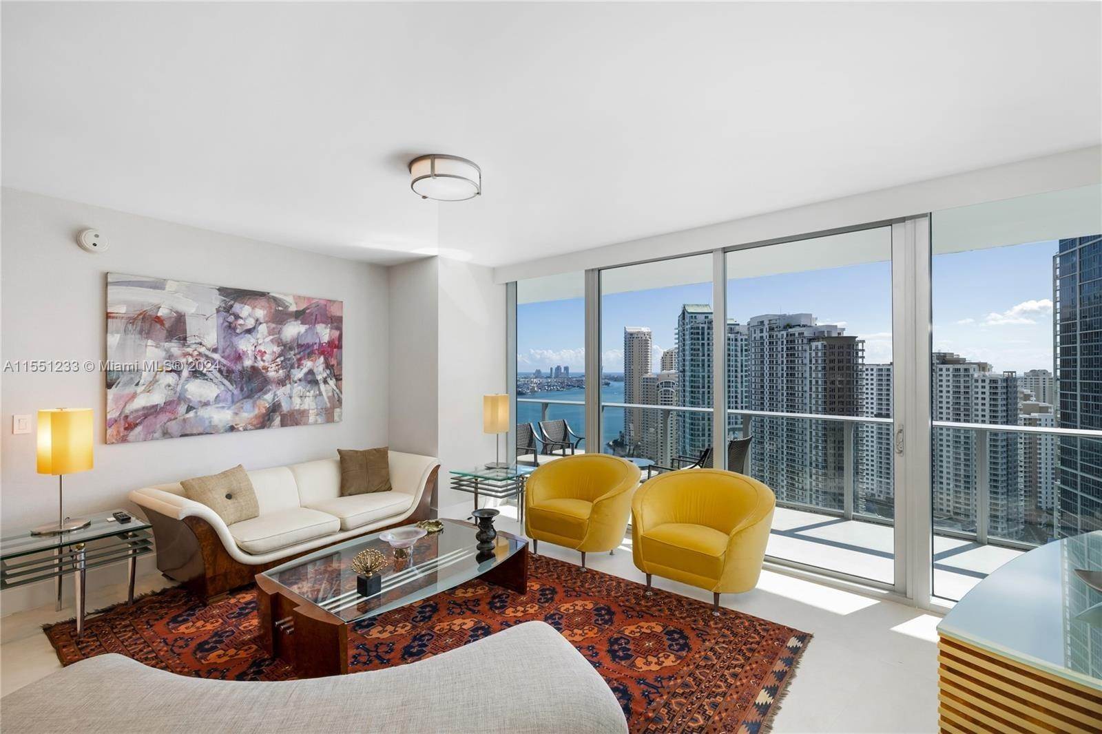 公寓 為 出售 在 Downtown Miami, Miami, FL 33131