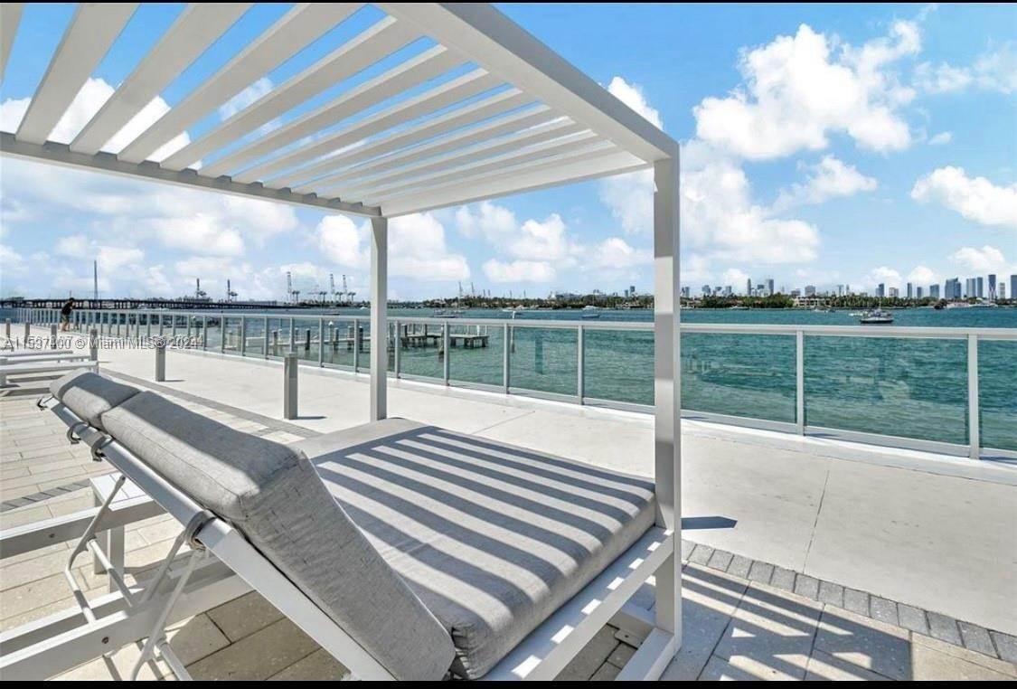 Condominium for Sale at West Avenue, Miami Beach, FL 33139