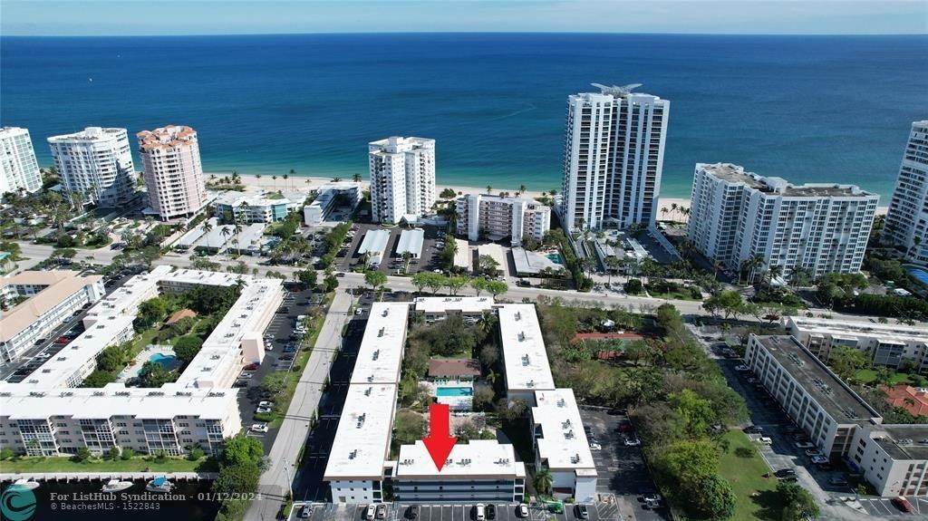 Condomínio em Lauderdale By The Sea, FL 33062