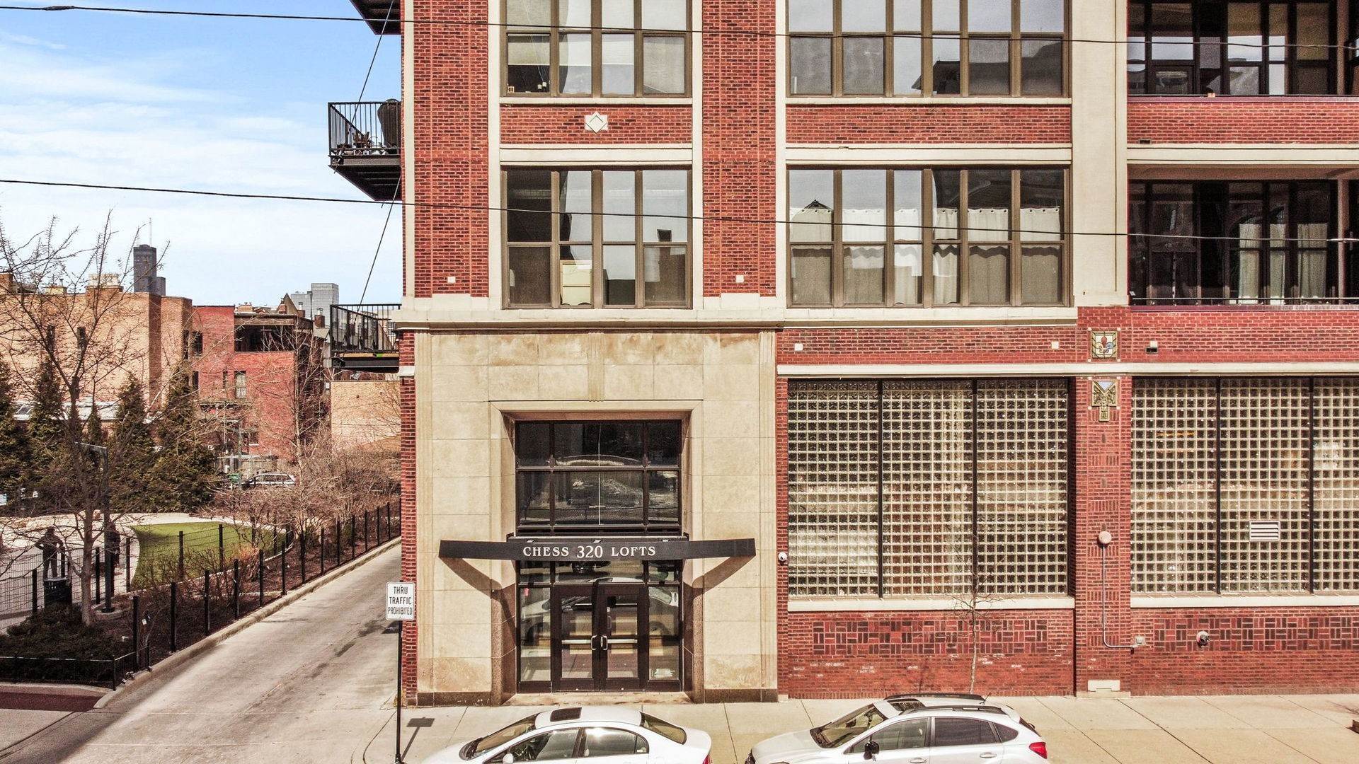 Single Family for Sale at South Loop, Chicago, IL 60616