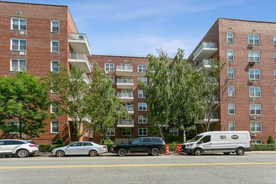 Cooperative for Sale at Fort Hamilton, Brooklyn, NY 11209