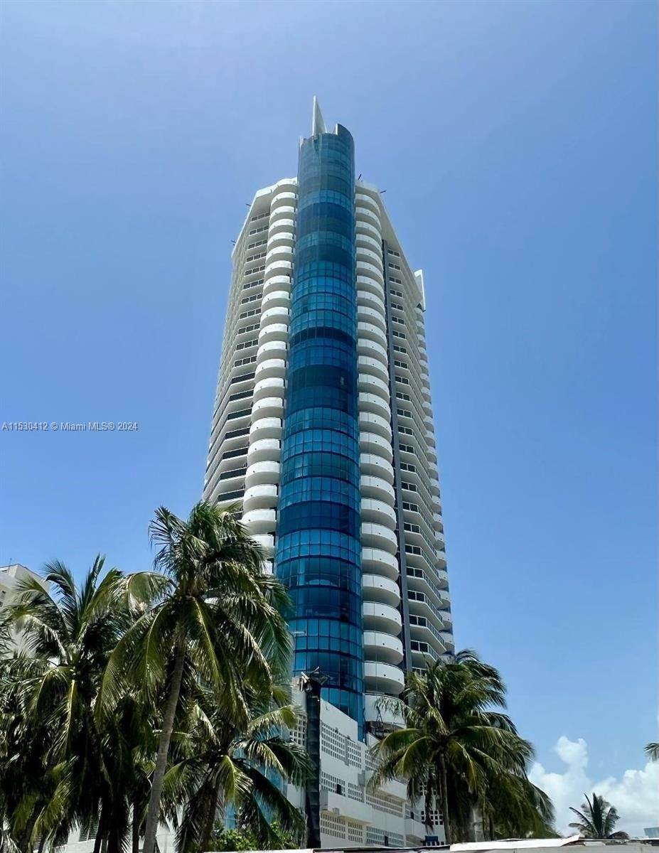 Eigentumswohnung für Verkauf beim Millionaires Row, Miami Beach, FL 33141