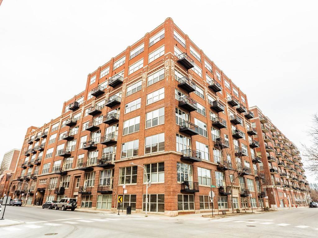 Single Family for Sale at West Loop, Chicago, IL 60607