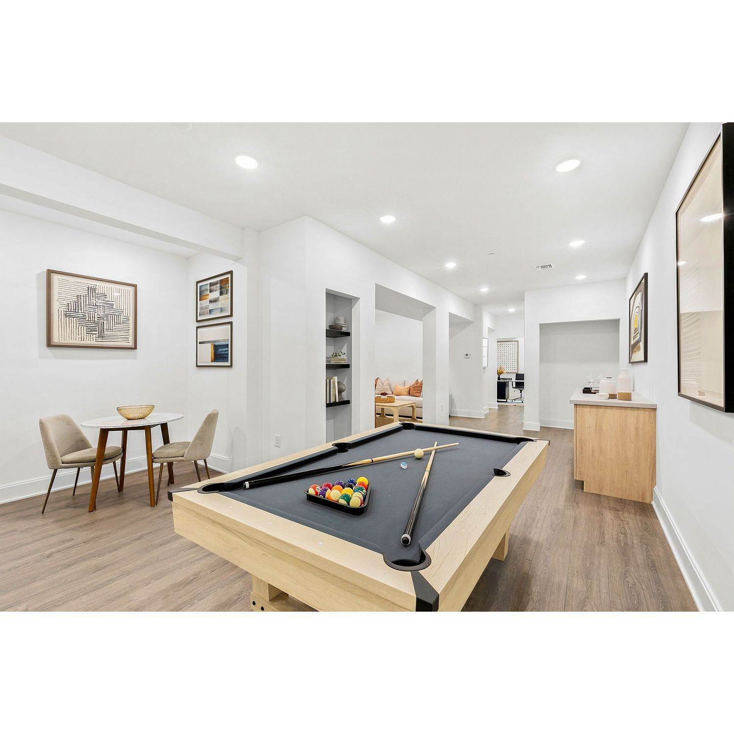 22. Meadowbrook Pointe East Meadow xây dựng tại 123 Merrick Avenue, East Meadow, NY 11554