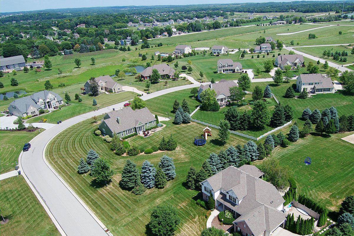 3. Woodland Ridge building at Hickory Hill Drive & Forest Ridge Circle, Sussex, WI 53089