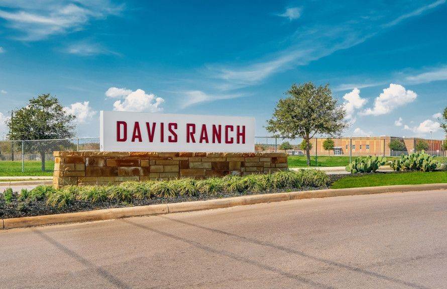 3. Davis Ranch xây dựng tại 10219 Cactus Hills, San Antonio, TX 78254