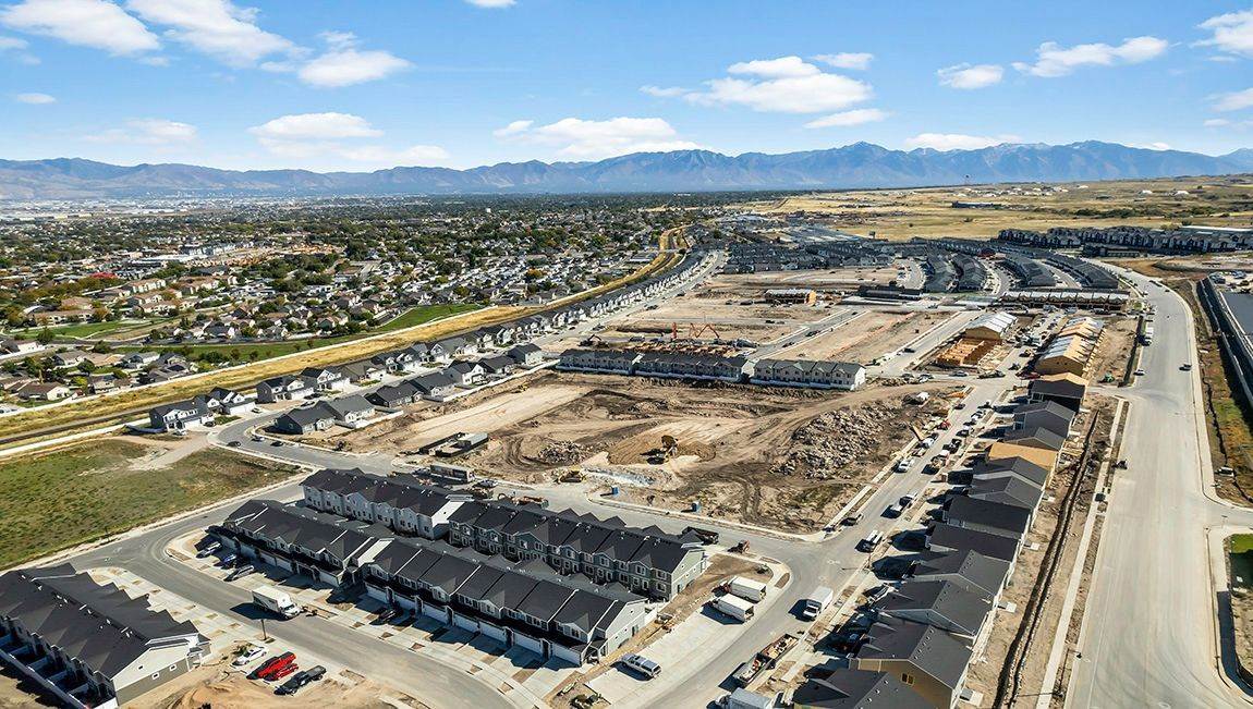 5. Little Valley Gateway xây dựng tại 8528 West Cordero Drive, Magna, UT 84044