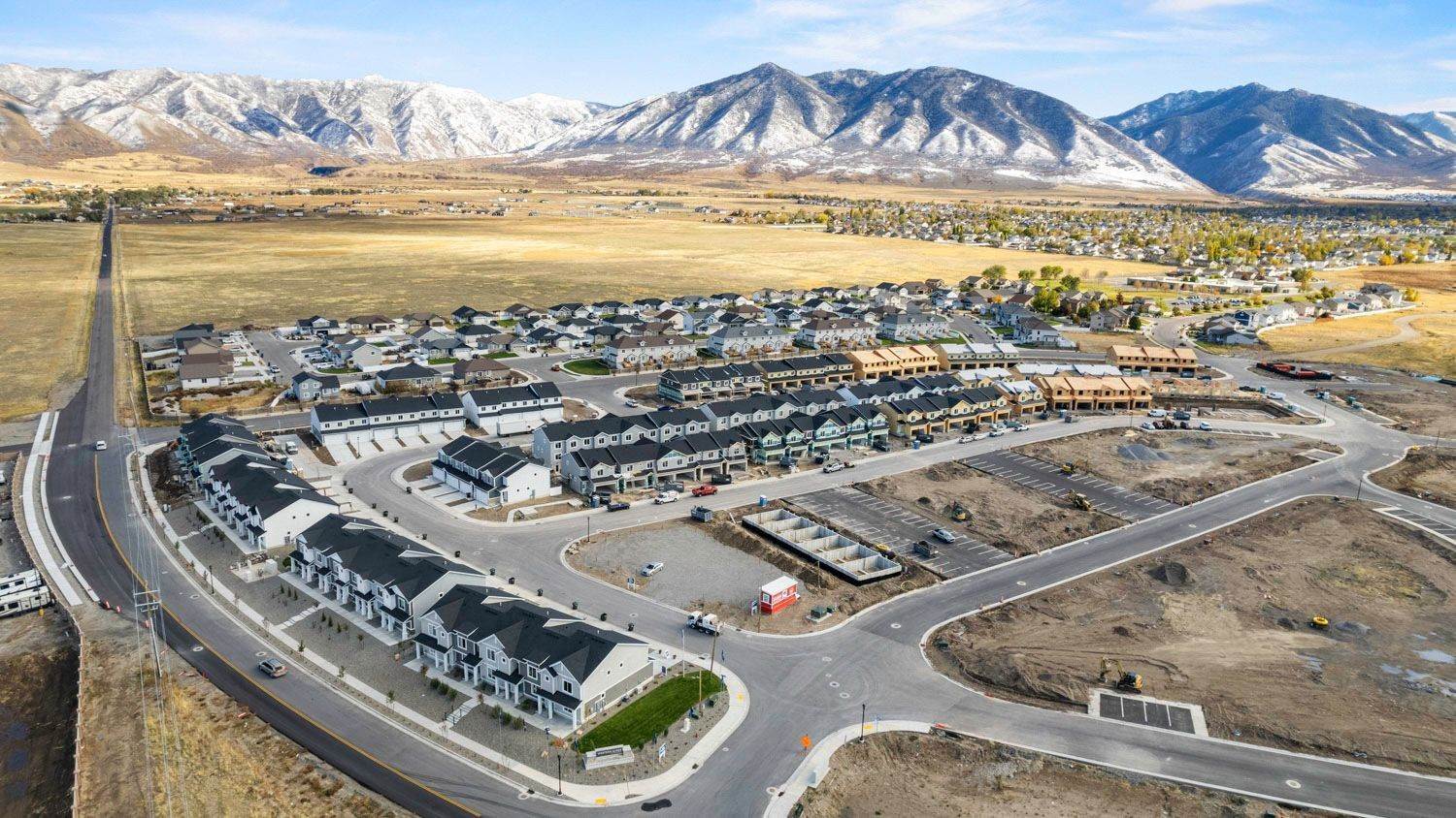 9. Western Acres xây dựng tại 259 East Serenity Avenue, Tooele, UT 84074