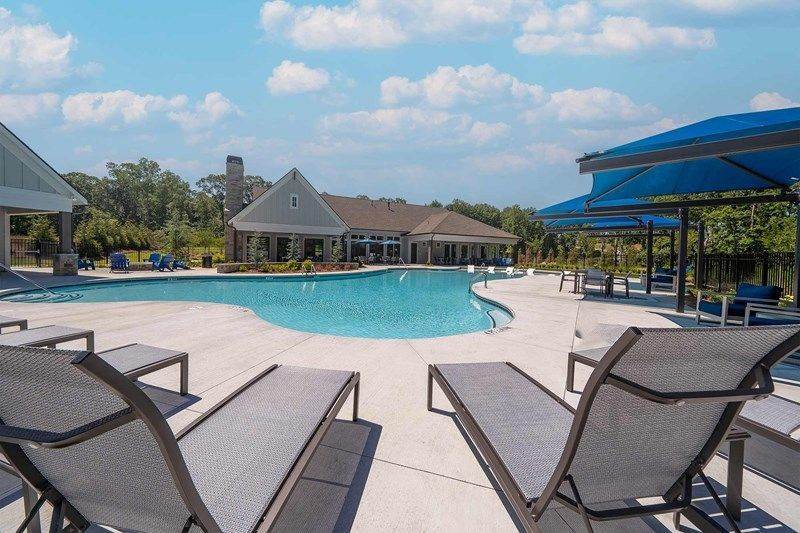 5. The Retreat at Sterling on the Lake 48' Gebäude bei 6828 Bungalow Road, Flowery Branch, GA 30542