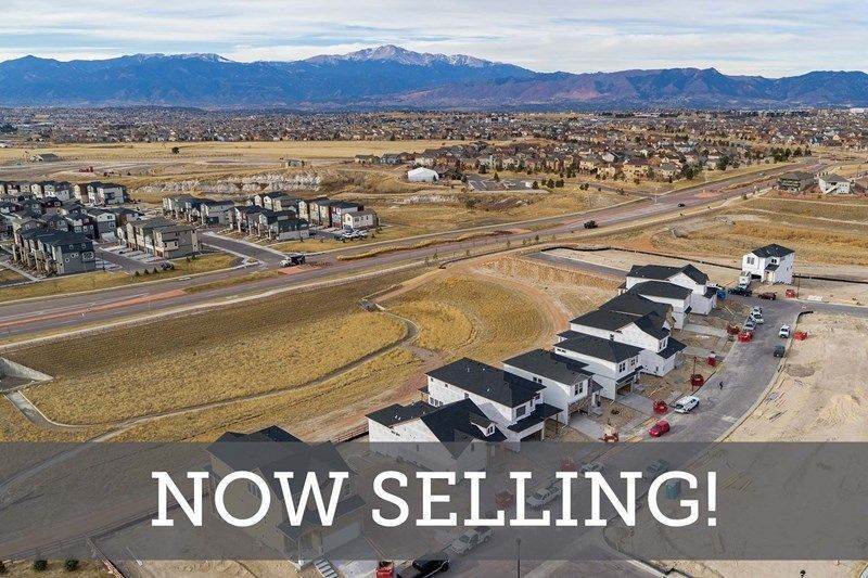 Revel Crossing at Wolf Ranch - The Panorama Collection prédio em 6383 Levity Heights, Colorado Springs, CO 80924