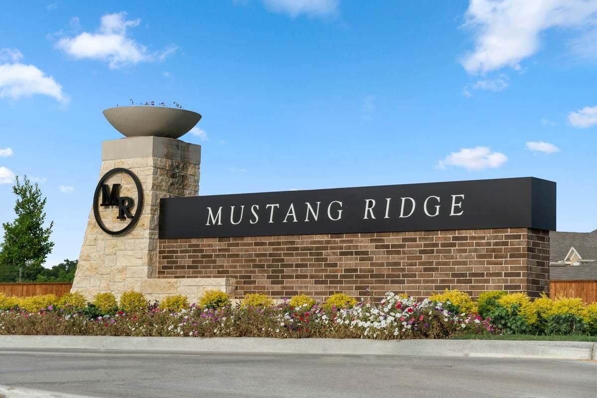 2. Mustang Ridge byggnad vid 518 Sabino Sky Ct., Magnolia, TX 77354