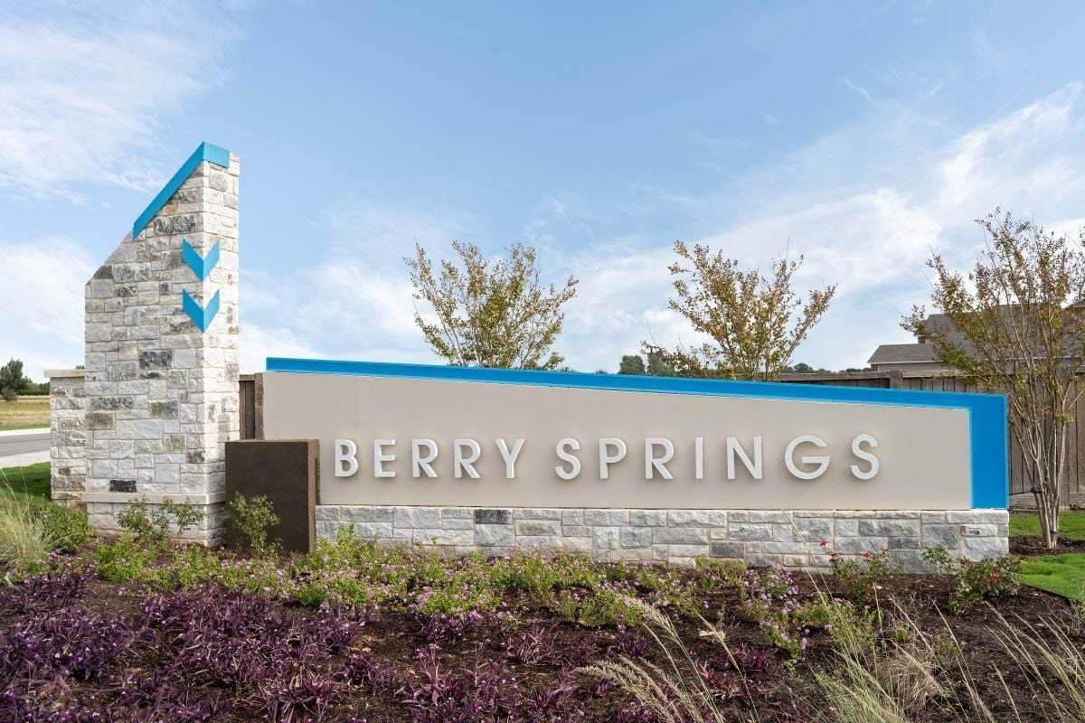 Berry Springs edificio en 1104 Loganberry Dr., Georgetown, TX 78626