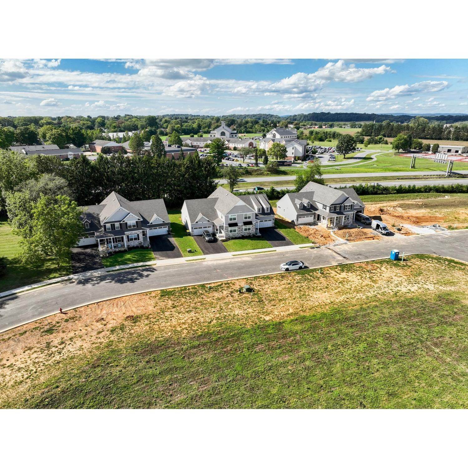 Somerford at Stoner Farm Carriage Homes xây dựng tại 1301 Eden Rd, Lancaster, PA 17601