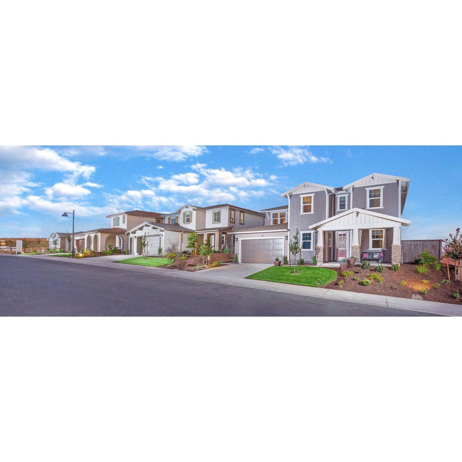 Gold Cliff at Russell Ranch gebouw op 4691 Scenic Vista Drive, Folsom, CA 95630