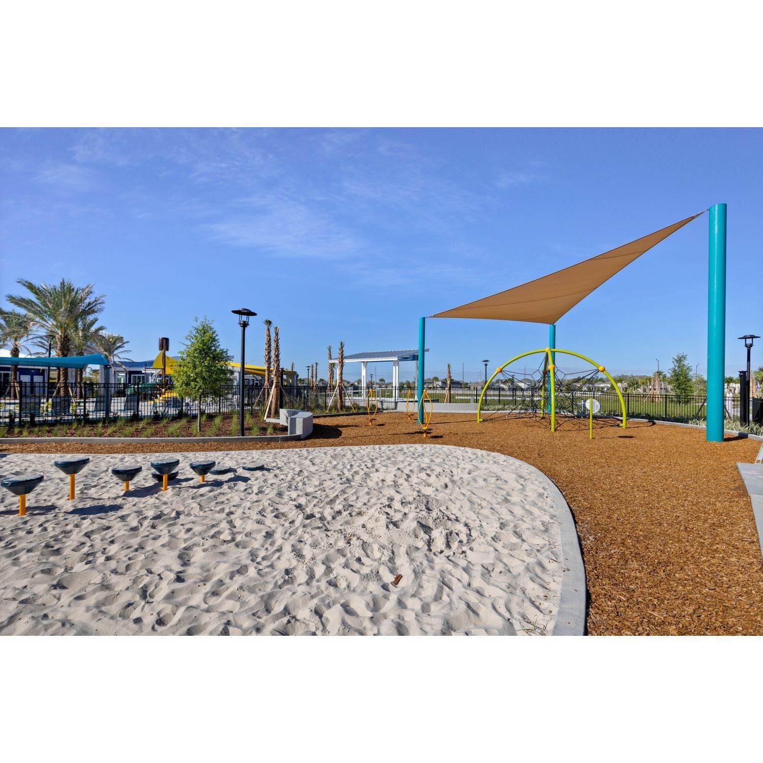 6. Meridian Parks byggnad vid 12471 Shipwatch Street, Orlando, FL 32832