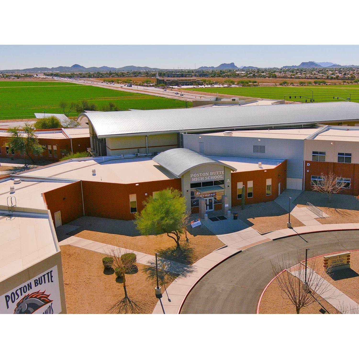 3. Bella Vista Farms - Estate Series xây dựng tại 3563 E Jasmine Way, San Tan Valley, AZ 85143