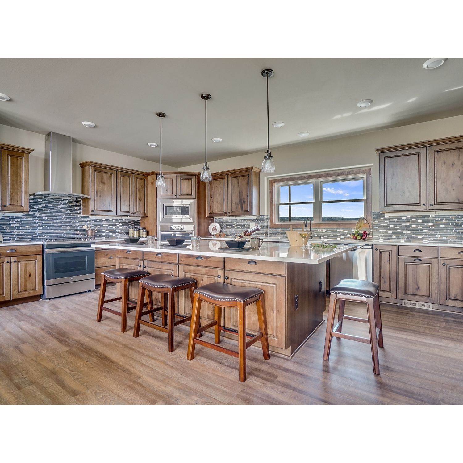 28. Build on Your Lot by Seeger Homes prédio em 4783 Farmingdale Drive, Colorado Springs, CO 80918