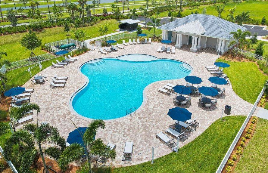 12. Heron Preserve xây dựng tại 10250 SW Captiva Drive, Port St. Lucie, FL 34987