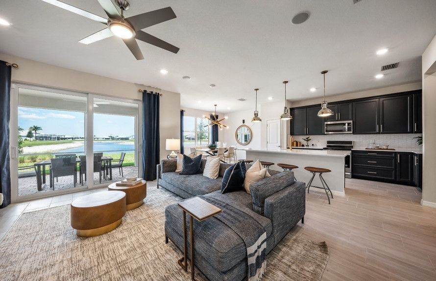 5. Heron Preserve xây dựng tại 10250 SW Captiva Drive, Port St. Lucie, FL 34987