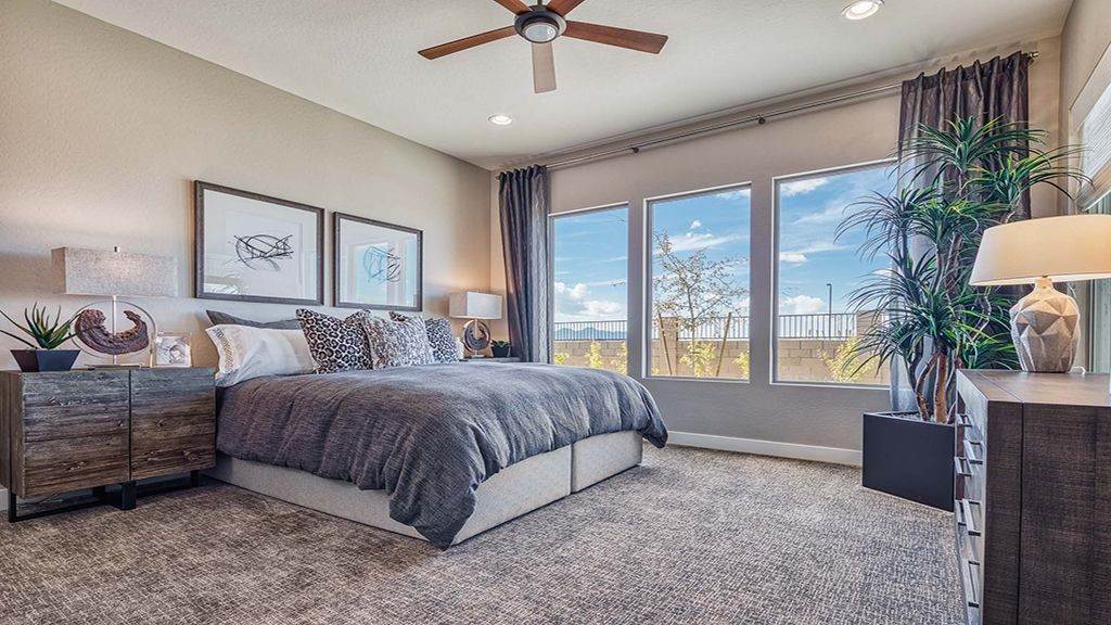 49. Ovation at Meridian 55+ xây dựng tại 39730 N. Collins Lane, Queen Creek, AZ 85140
