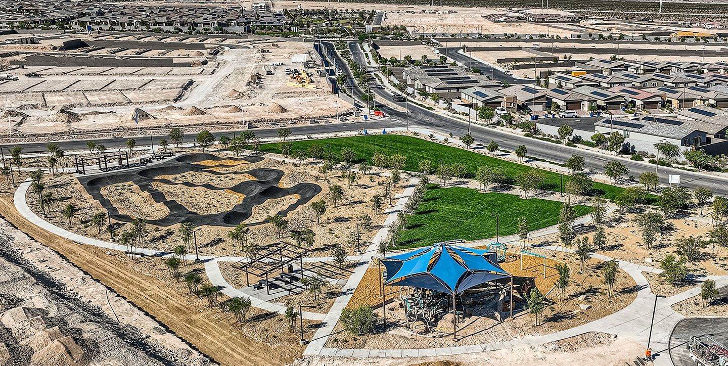 Estrella at Sunstone xây dựng tại Sunstone Pkwy/Sunbridge Pointe, Tule Springs, Las Vegas, NV 89143