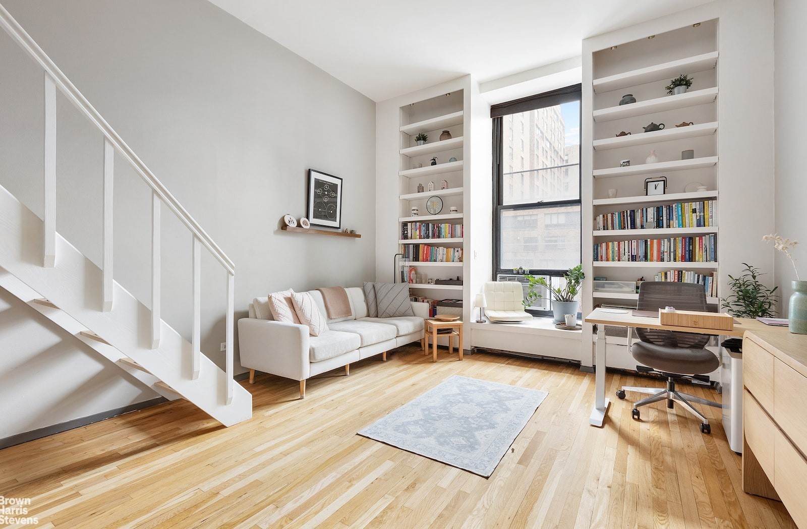 Cooperative for Sale at Greenwich Village, Manhattan, NY 10012