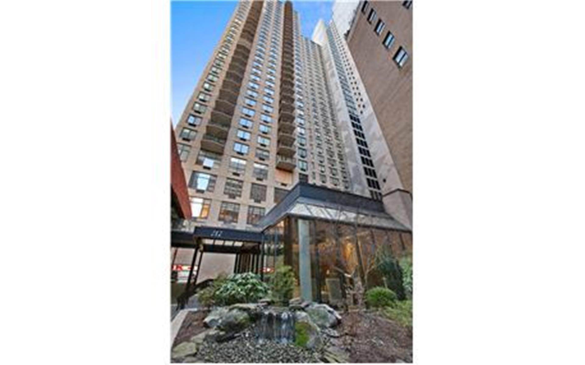 Condominium pour l Vente à Turtle Bay, Manhattan, NY 10017
